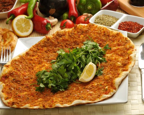 Lahmacun (Turkish Pizza)
